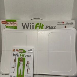 Nintendo Wii Fit Plus Set with White Balance Board